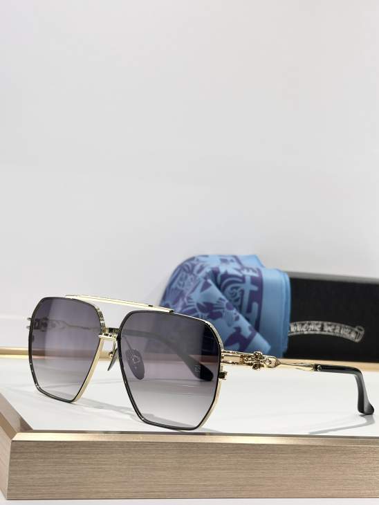 Picture of Chrome Hearts Sunglasses _SKUfw76989015fw